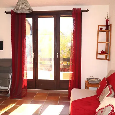 T2 A Barcelonnette, 4 Pers, Balcon Avec Vue, Parking - Fr-1-165a-104 * Barcelonnette